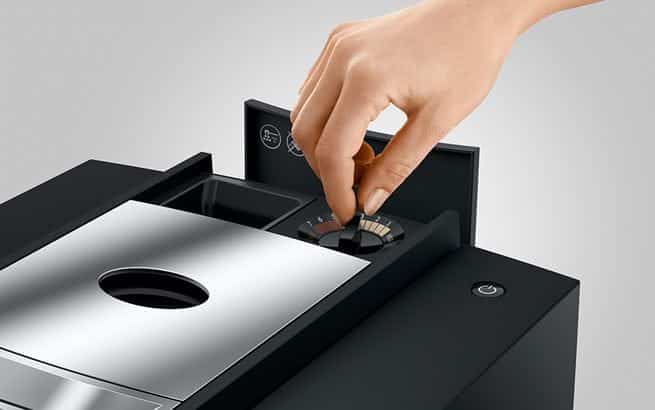 JURA S8 Professional Aroma Grinder P.A.G.2 and 3D brewing unit